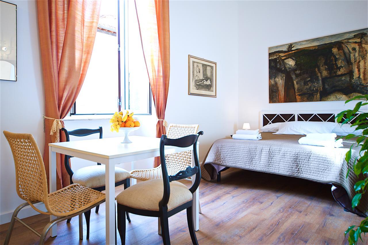 רומא Vetrina Holidays Apartment Navona מראה חיצוני תמונה